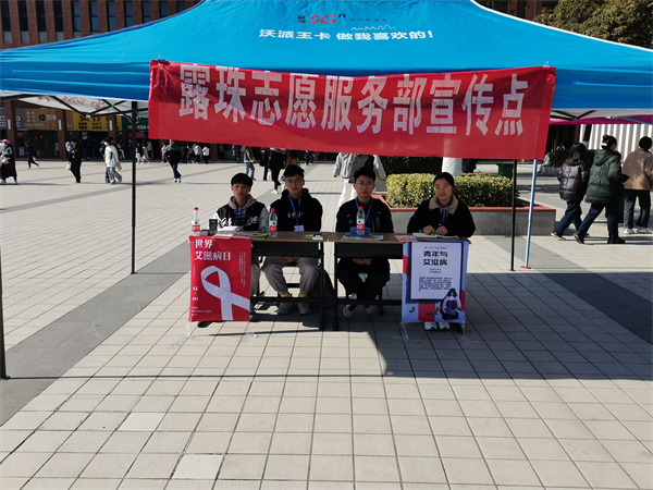 6DD30737CF31ED37FD89809701C9DACC.jpg